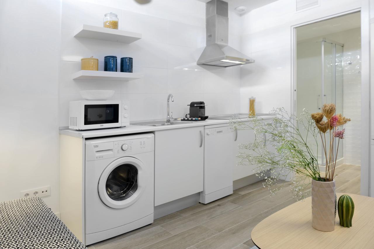 NQN Aparts&Suites Madrid Extérieur photo