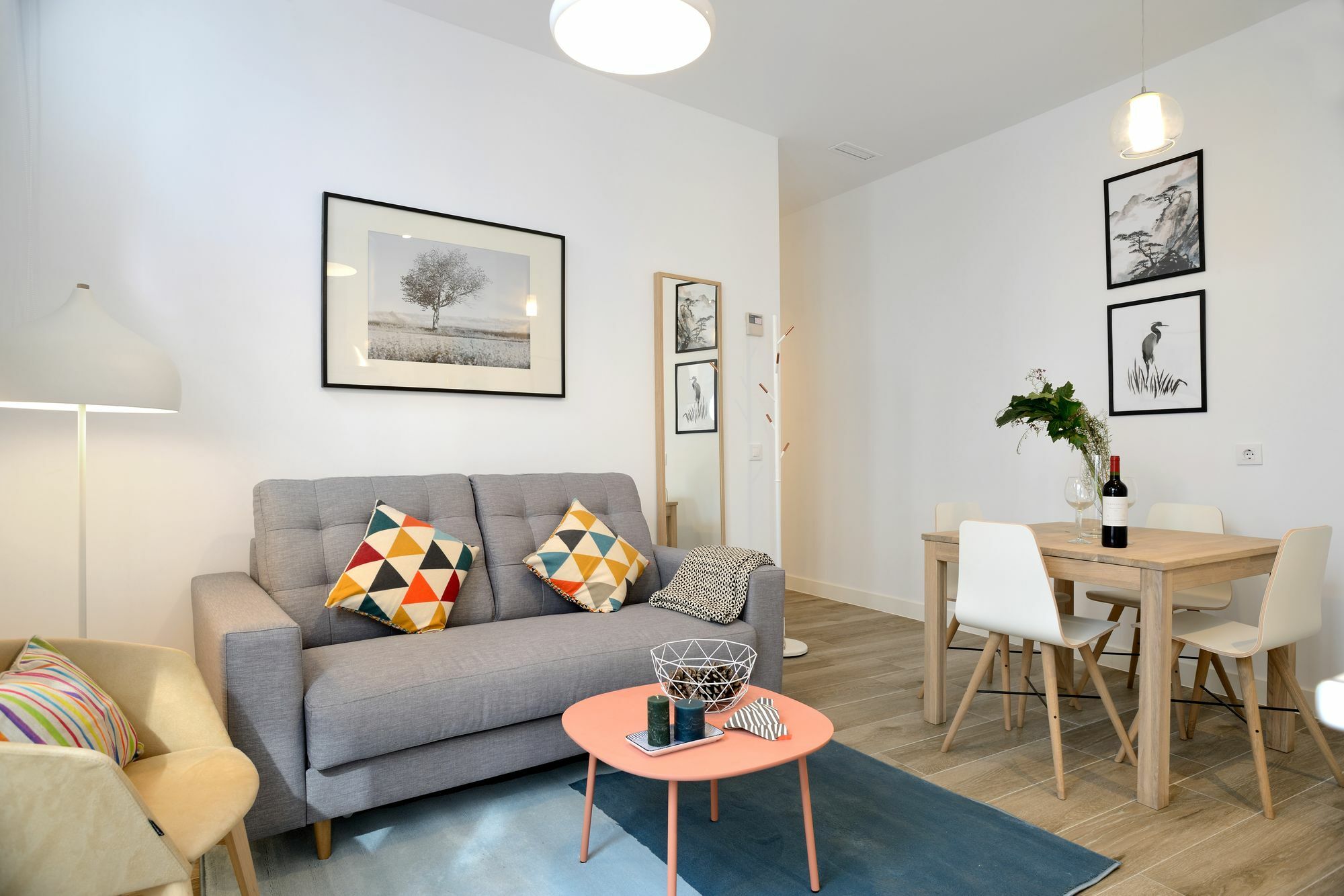 NQN Aparts&Suites Madrid Extérieur photo